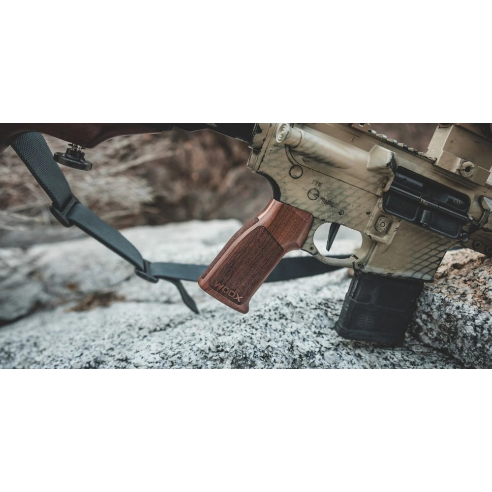 WOOX Vigilante Grip – noyer pour AR | BHI DISTRIBUTION